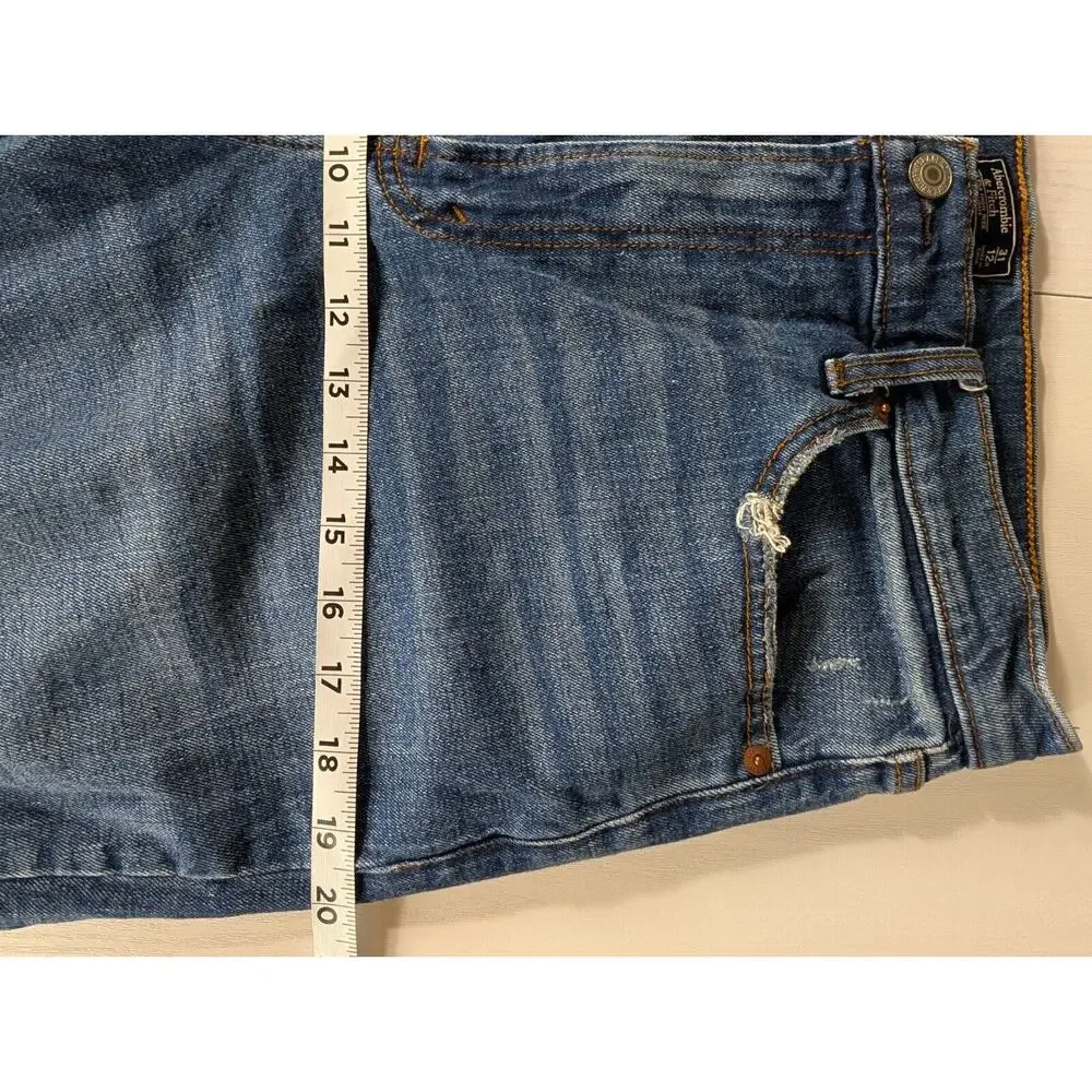 Abercrombie & Fitch Jeans Straight High Rise Distressed Blue Denim Size 31/12R